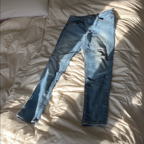 American Eagle Jeans - Picture 3 of 4